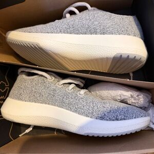 Allbirds Wool Mizzle Runner | Women’s Size 9 | Light Gray/Natural White